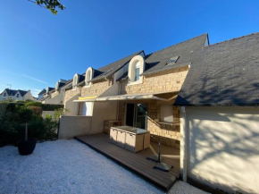 Maison-villa Quiberon, 5 personnes, jardin, proche du port, plages baie et océan